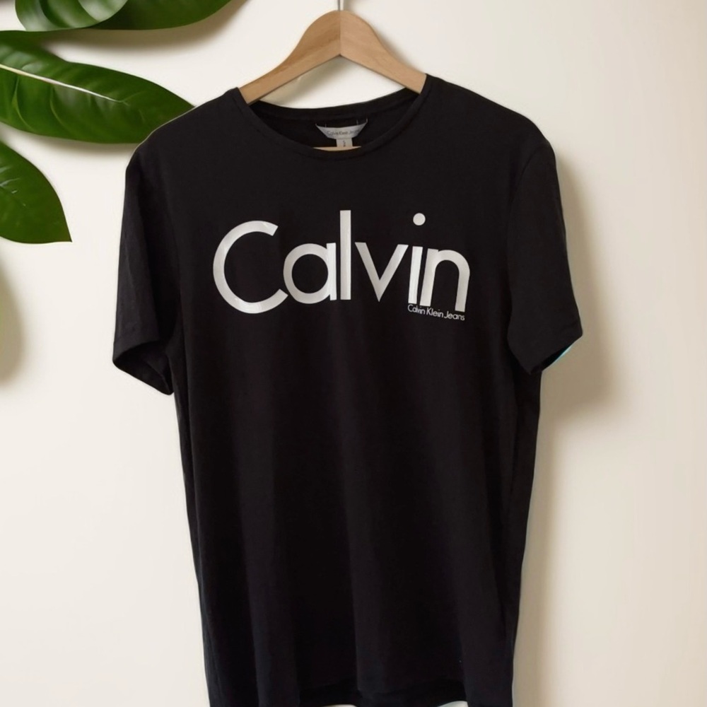 Calvin Klein Round neck short sleeve T-shirt size S